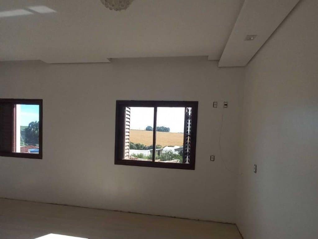 Foto 10 de 12: Casa em leilão em Fortaleza Dos Valos - RS, bairro Centro — Casa 170 m² - Centro - Fortaleza dos Valos - RS