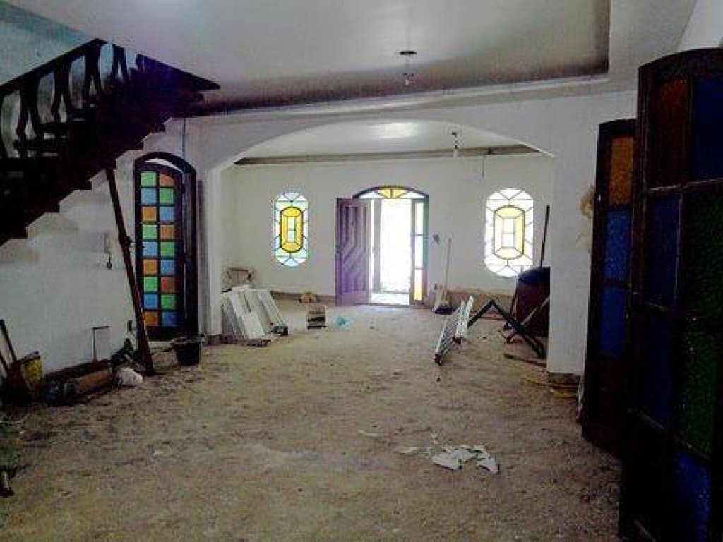 Foto 2 de 15: Casa em leilão em Rio De Janeiro - RJ, bairro Vila Valqueire — Casa 278 m² - Vila Valqueire - Rio de Janeiro - RJ