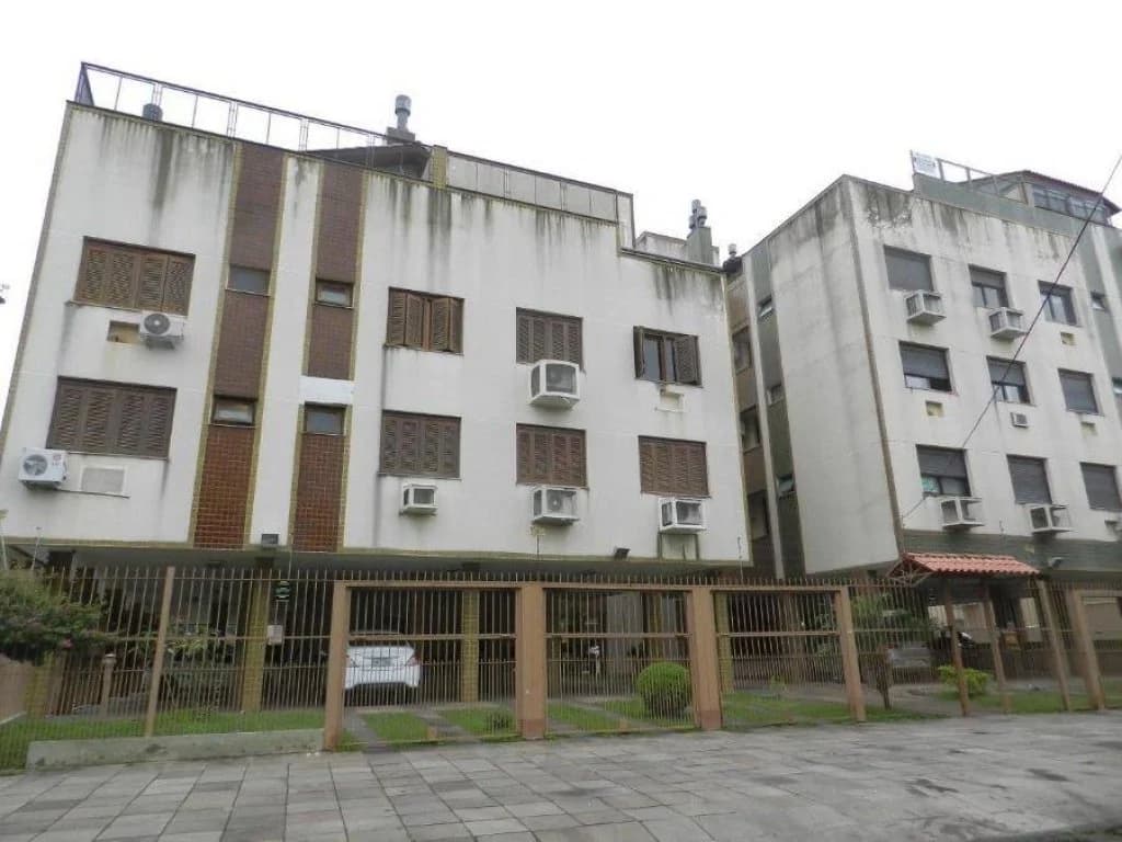 Foto 1 de 13: Apartamento em leilão em Porto Alegre - RS, bairro São Geraldo — Apartamento 179 m² (02 vagas) - São Geraldo - Porto Alegre - RS