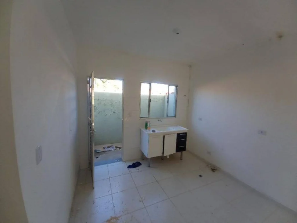 Foto 4 de 11: Casa em leilão em Mogi Das Cruzes - SP, bairro Vila São Paulo — Casa, em Condomínio, 1 Vaga(S) de Garagem