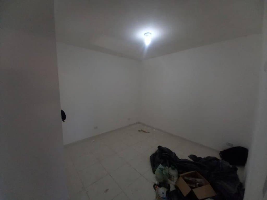 Foto 7 de 11: Casa em leilão em Mogi Das Cruzes - SP, bairro Vila São Paulo — Casa, em Condomínio, 1 Vaga(S) de Garagem