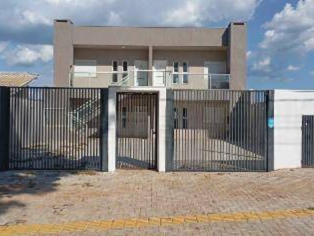 Foto 1 de 10: Casa em leilão em Foz Do Iguaçu - PR — Casa, em Condomínio, 1 Vaga(S) de Garagem