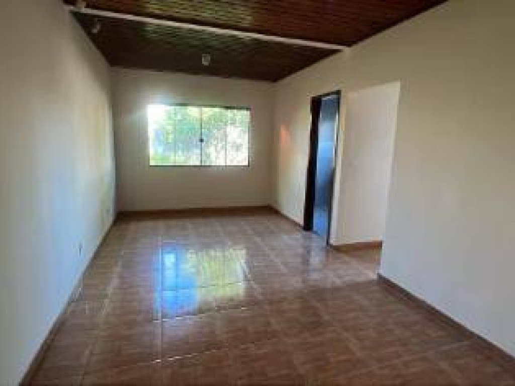 Foto 3 de 13: Casa em leilão em Carambeí - PR, bairro Jardim Bela Vista Ii — Casa, Padrão, 0 Vaga(S) de Garagem