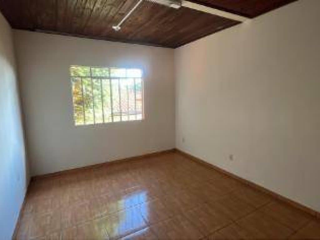 Foto 8 de 13: Casa em leilão em Carambeí - PR, bairro Jardim Bela Vista Ii — Casa, Padrão, 0 Vaga(S) de Garagem