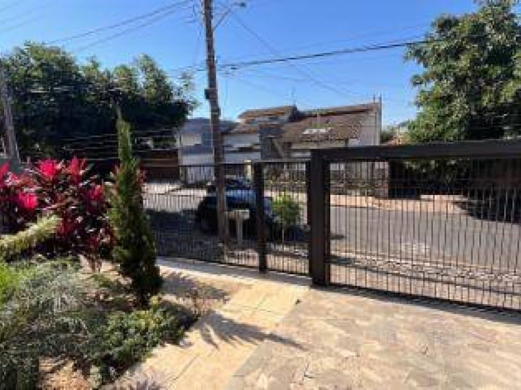 Foto 15 de 16: Casa em leilão em Catanduva - SP, bairro Jardim do Bosque — Casa, Padrão, 2 Vaga(S) de Garagem