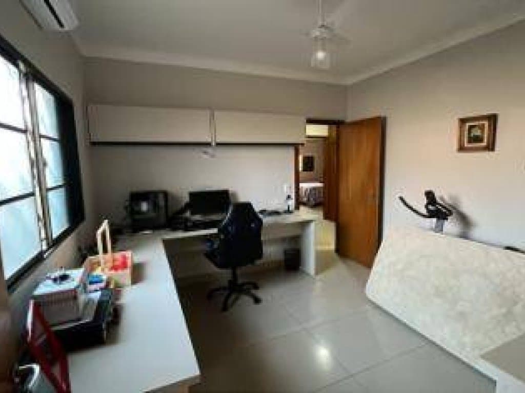 Foto 12 de 16: Casa em leilão em Catanduva - SP, bairro Jardim do Bosque — Casa, Padrão, 2 Vaga(S) de Garagem
