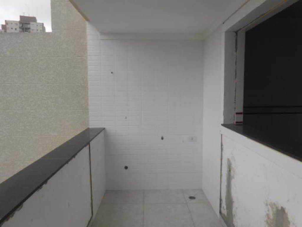 Foto 3 de 10: Casa em leilão em São Paulo - SP, bairro Jardim Mariliza — Casa, Padrão, 1 Vaga(S) de Garagem