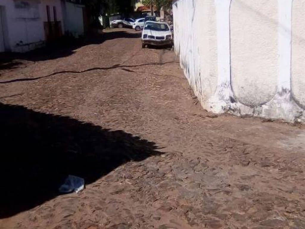 Foto 6 de 19: Casa em leilão em Grão Mogol - MG, bairro Centro — Casa, Padrão, 1 Vaga(S) de Garagem
