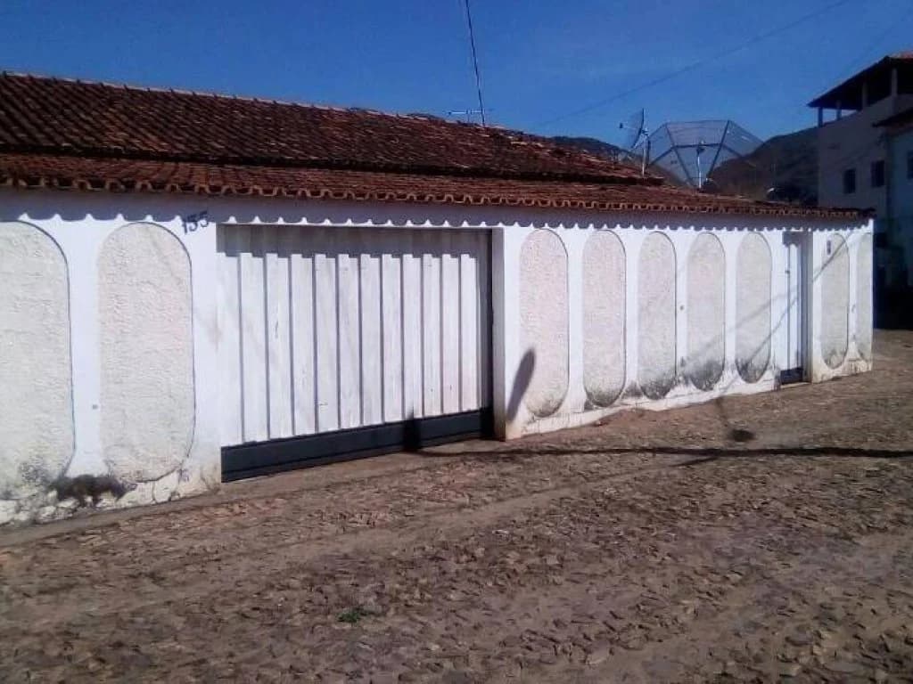 Foto 5 de 19: Casa em leilão em Grão Mogol - MG, bairro Centro — Casa, Padrão, 1 Vaga(S) de Garagem