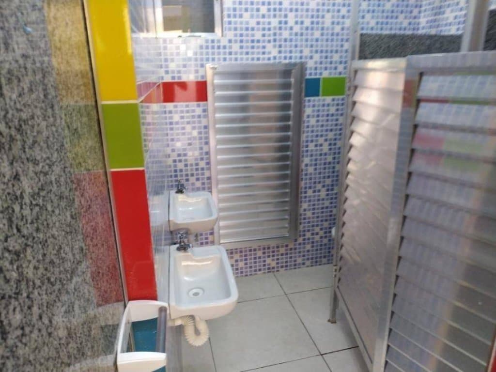 Foto 27 de 53: Casa em leilão em Duque De Caxias - RJ — Casa, em Condomínio, 1 Vaga(S) de Garagem