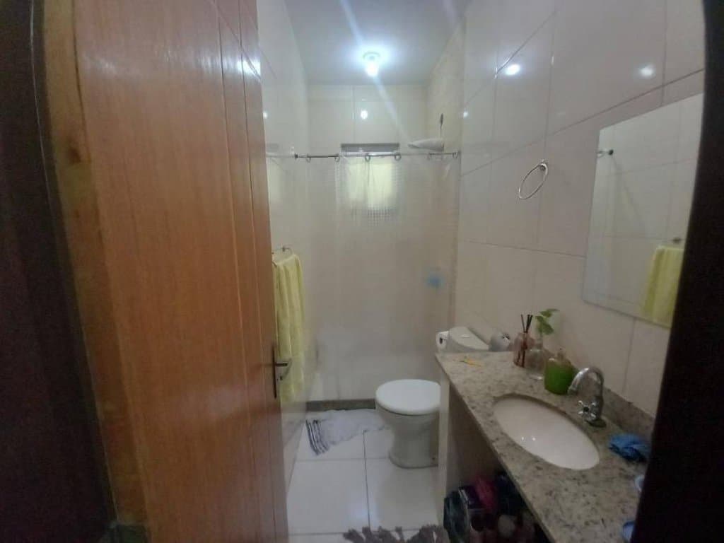 Foto 23 de 29: Casa em leilão em São João De Meriti - RJ, bairro Parque Novo Rio — Casa, em Condomínio, 1 Vaga(S) de Garagem