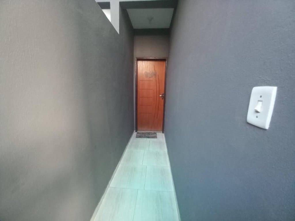 Foto 25 de 29: Casa em leilão em São João De Meriti - RJ, bairro Parque Novo Rio — Casa, em Condomínio, 1 Vaga(S) de Garagem