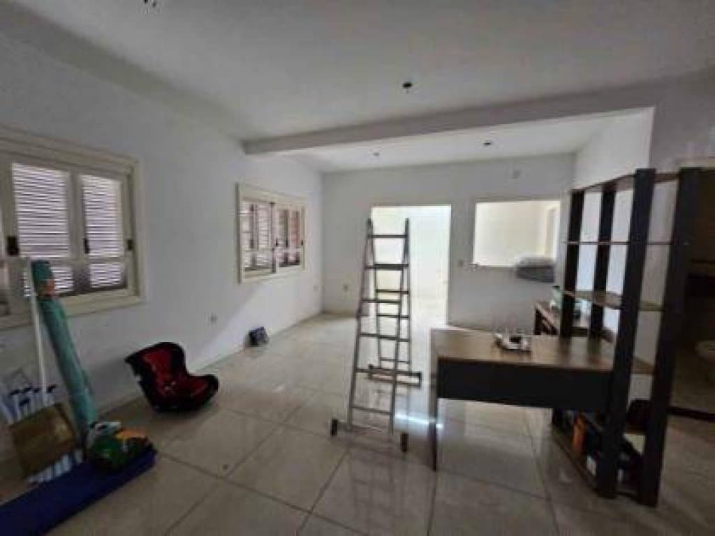 Foto 10 de 98: Casa em leilão em Canoas - RS, bairro Estradaância Velha — Casa, Padrão, 1 Vaga(S) de Garagem