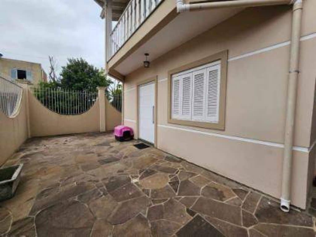 Foto 15 de 98: Casa em leilão em Canoas - RS, bairro Estradaância Velha — Casa, Padrão, 1 Vaga(S) de Garagem