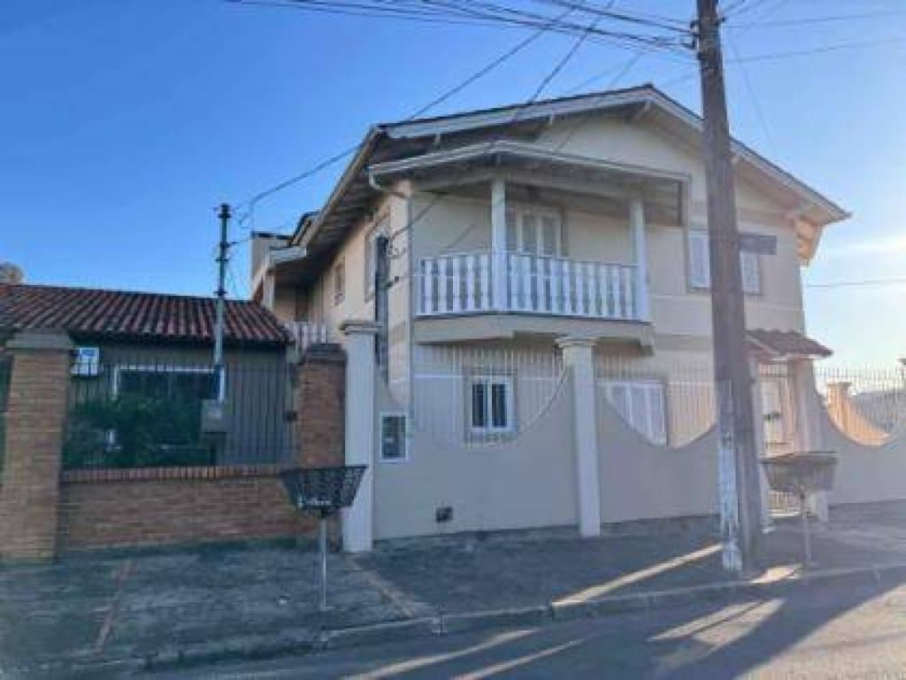 Foto 12 de 98: Casa em leilão em Canoas - RS, bairro Estradaância Velha — Casa, Padrão, 1 Vaga(S) de Garagem