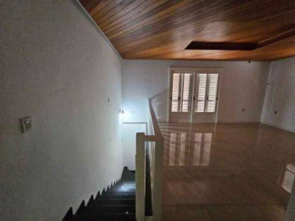 Foto 11 de 98: Casa em leilão em Canoas - RS, bairro Estradaância Velha — Casa, Padrão, 1 Vaga(S) de Garagem