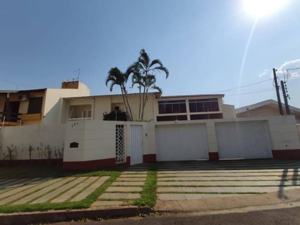 Foto 5 de 27: Casa em leilão em Londrina - PR, bairro Jardim Petrópolis — Casa, Padrão, 1 Vaga(S) de Garagem
