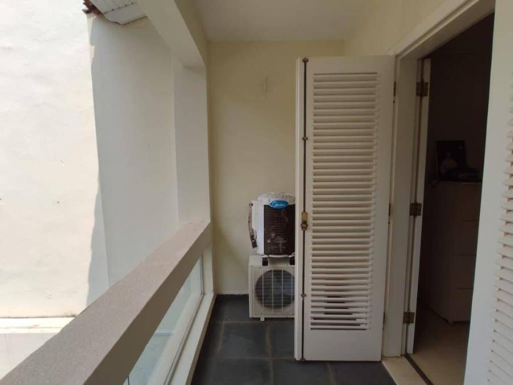 Foto 7 de 27: Casa em leilão em Londrina - PR, bairro Jardim Petrópolis — Casa, Padrão, 1 Vaga(S) de Garagem