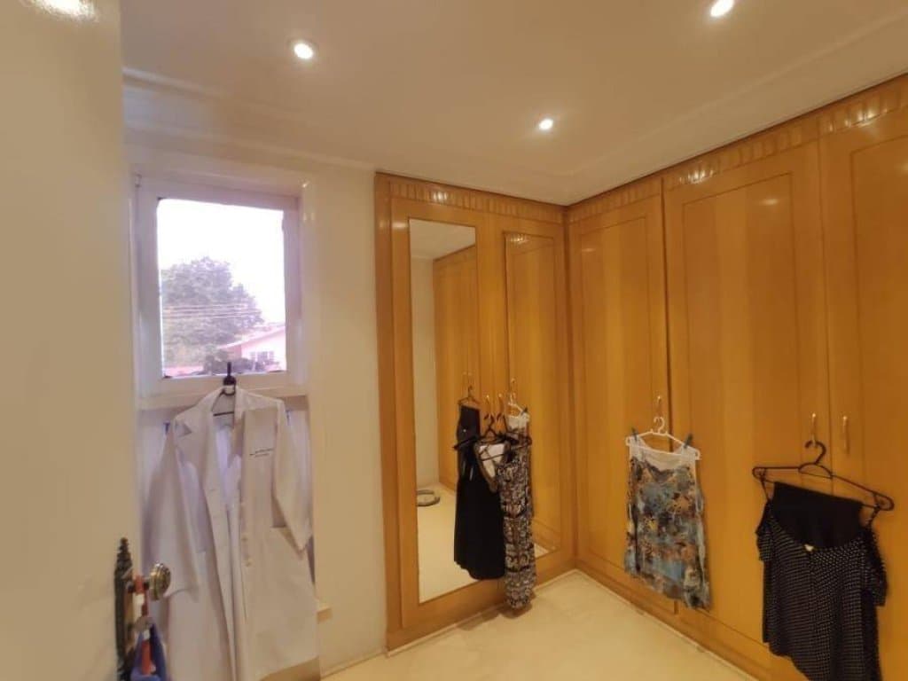 Foto 4 de 27: Casa em leilão em Londrina - PR, bairro Jardim Petrópolis — Casa, Padrão, 1 Vaga(S) de Garagem