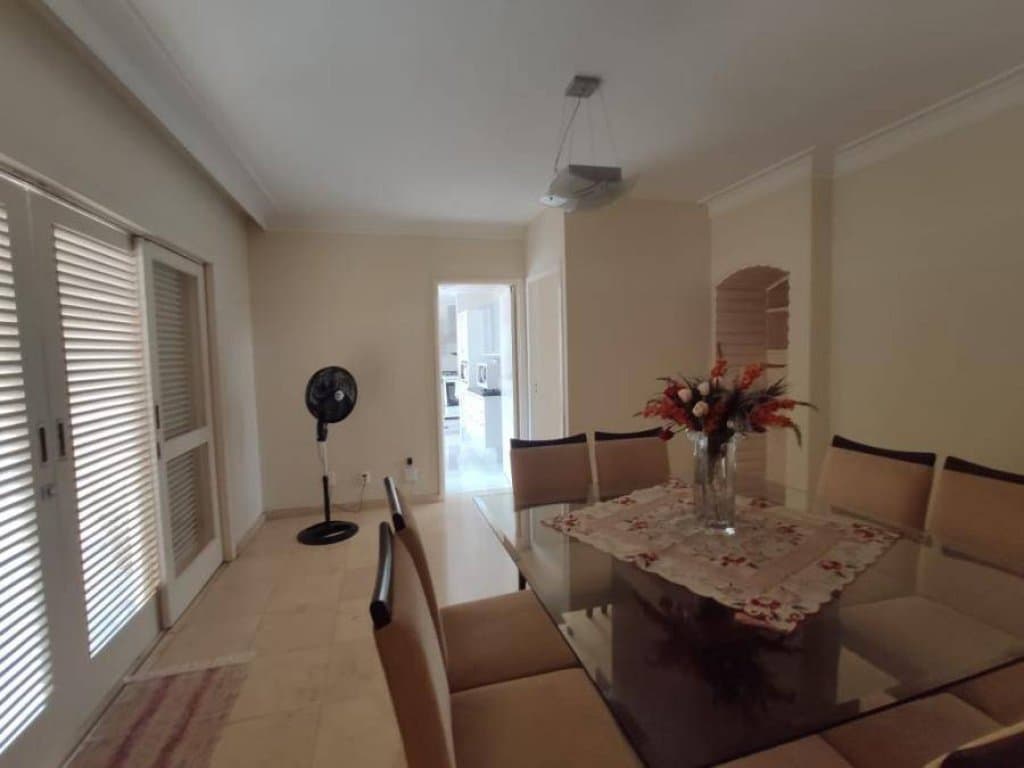 Foto 6 de 27: Casa em leilão em Londrina - PR, bairro Jardim Petrópolis — Casa, Padrão, 1 Vaga(S) de Garagem