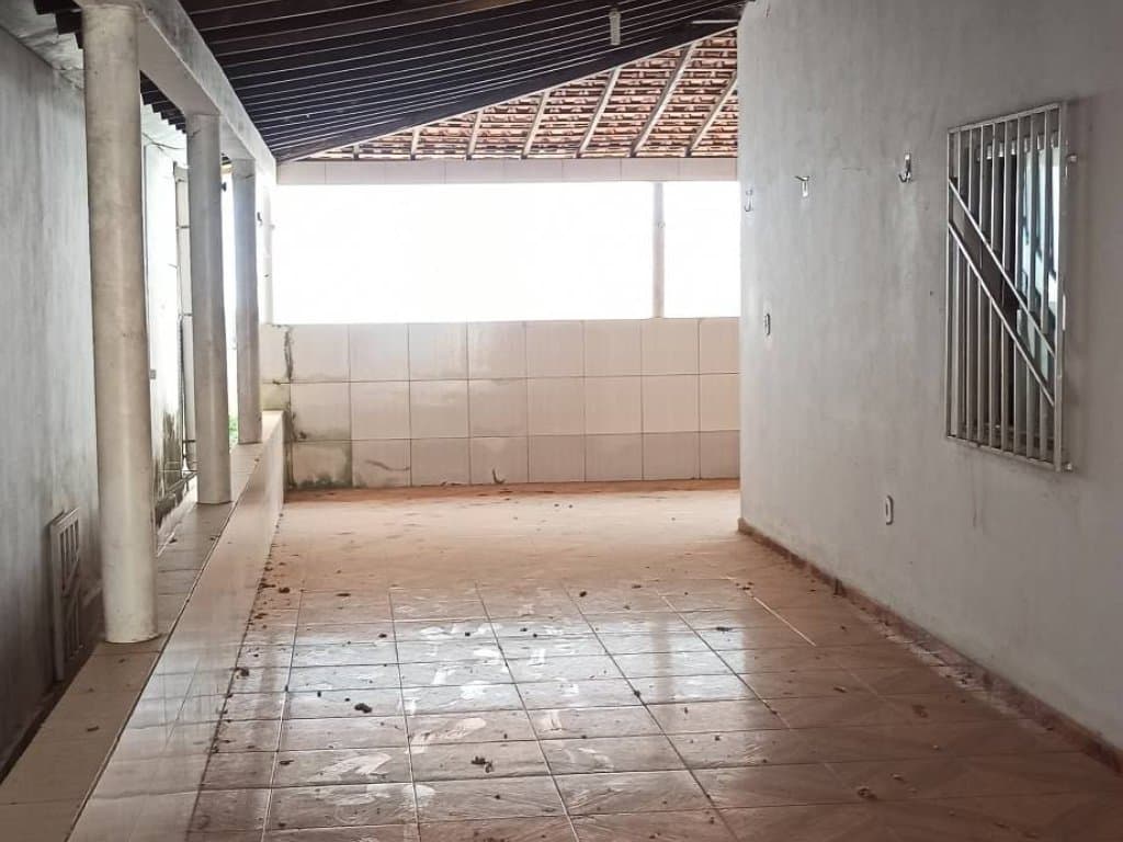 Foto 29 de 58: Casa em leilão em Santa Inês - MA, bairro Santa Filomena — Casa, Padrão, 1 Vaga(S) de Garagem