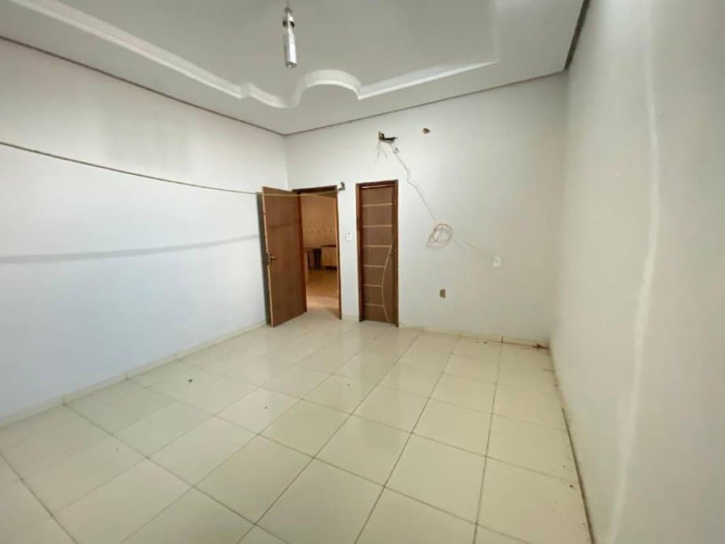 Foto 53 de 58: Casa em leilão em Santa Inês - MA, bairro Santa Filomena — Casa, Padrão, 1 Vaga(S) de Garagem