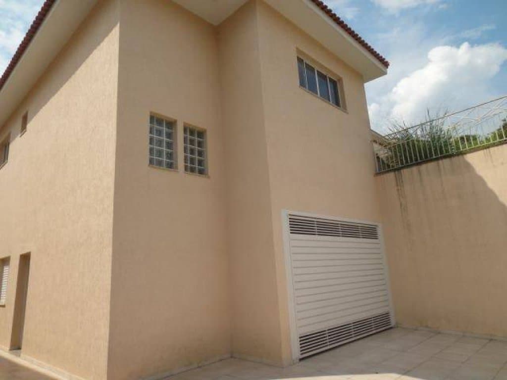 Foto 2 de 27: Casa em leilão em São Paulo - SP, bairro Vila Pedra Branca — Casa, Padrão, 1 Vaga(S) de Garagem