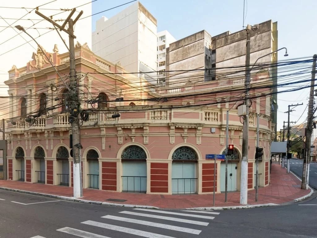 Foto 16 de 16: Comercial em leilão em Vitória - ES, bairro Centro — Prédio Comercial 1.367 m² - Centro - Vitória - ES