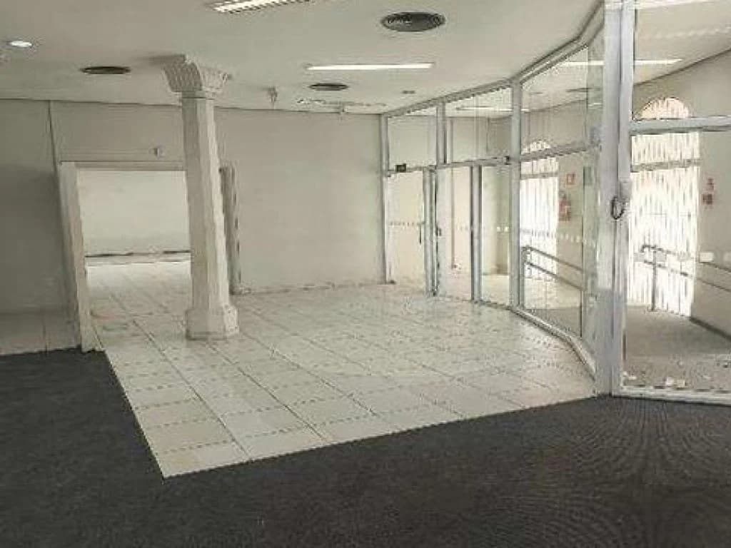Foto 3 de 16: Comercial em leilão em Vitória - ES, bairro Centro — Prédio Comercial 1.367 m² - Centro - Vitória - ES