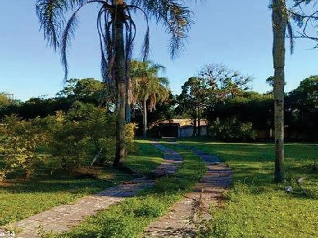 Foto 6 de 26: Casa em leilão em Porto Alegre - RS, bairro Belém Novo — Casa 1.042 m² (área construída) e 38.977 m² (área de terreno) - Belém Novo - Porto Alegre - RS
