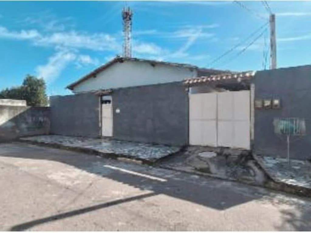 Foto 3 de 3: Casa em leilão em São Gonçalo - RJ, bairro São Miguel — Casa 187 m² - São Miguel - São Gonçalo - RJ