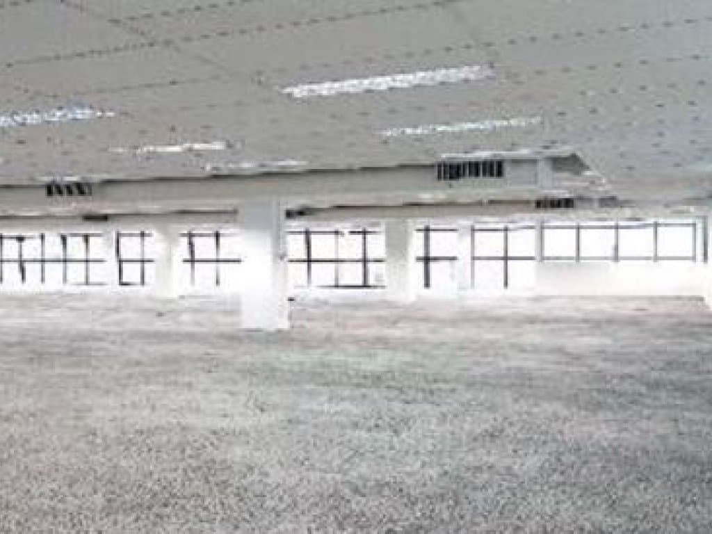 Foto 14 de 24: Comercial em leilão em Porto Alegre - RS, bairro Centro Histórico — Salas Comerciais (07 vagas) - Centro Histórico - Porto Alegre - RS