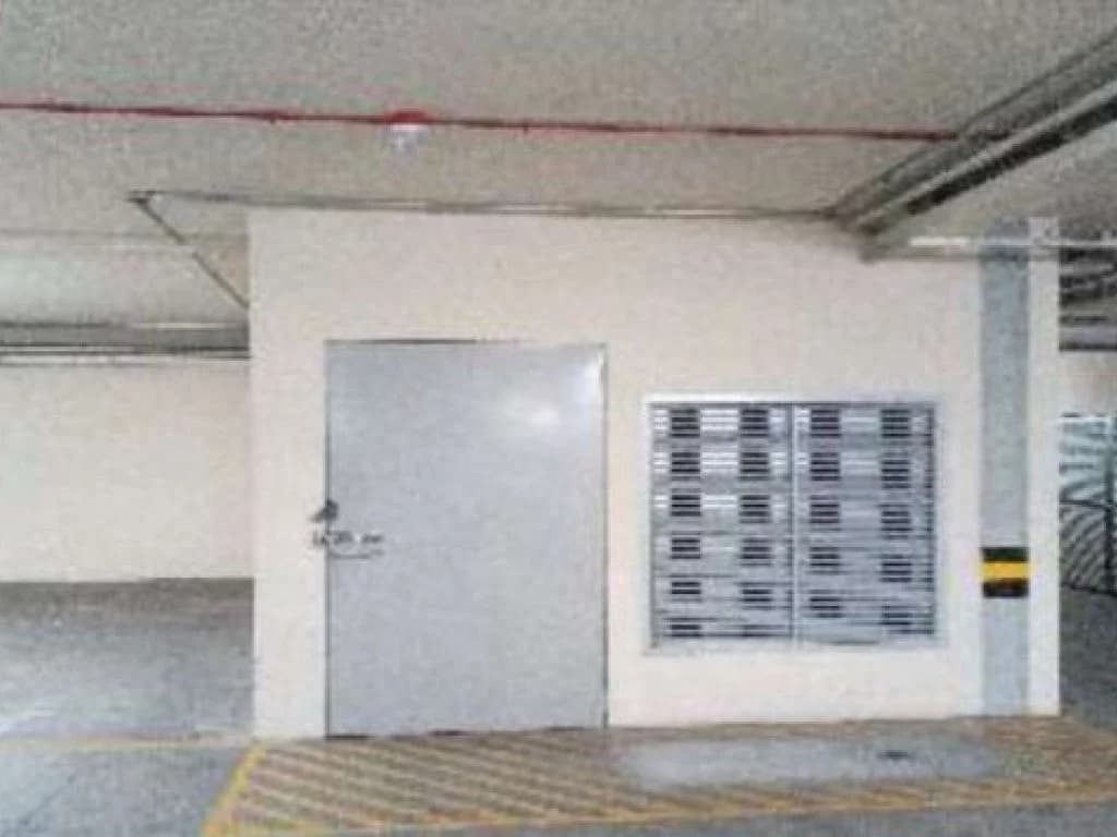 Foto 17 de 24: Comercial em leilão em Porto Alegre - RS, bairro Centro Histórico — Salas Comerciais (07 vagas) - Centro Histórico - Porto Alegre - RS