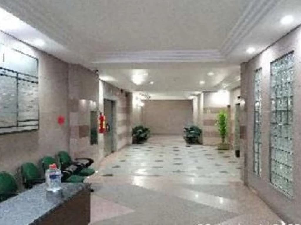 Foto 3 de 24: Comercial em leilão em Porto Alegre - RS, bairro Centro Histórico — Salas Comerciais (07 vagas) - Centro Histórico - Porto Alegre - RS