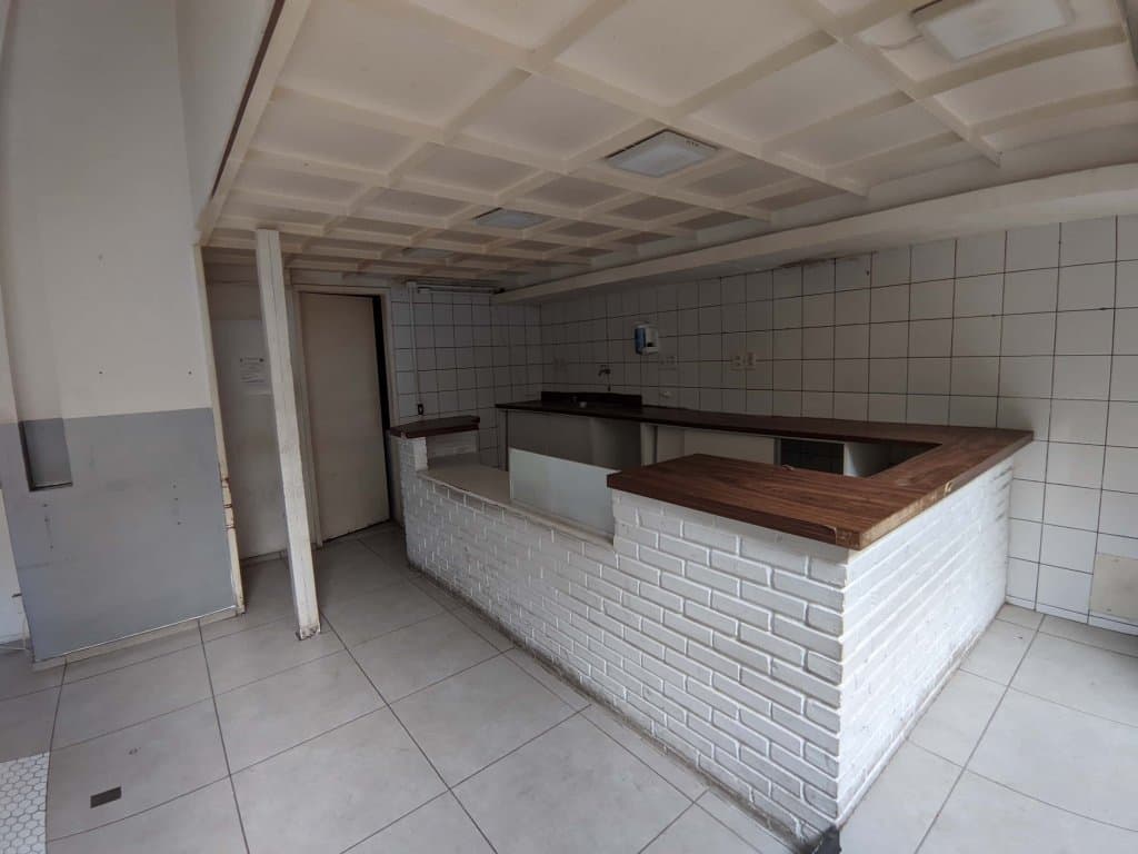 Foto 70 de 77: Comercial em leilão em Rio De Janeiro - RJ, bairro Copacabana — Imóvel Comercial 32 m² (privativa + comum) (Loja 105) - Copacabana - Rio de Janeiro - RJ