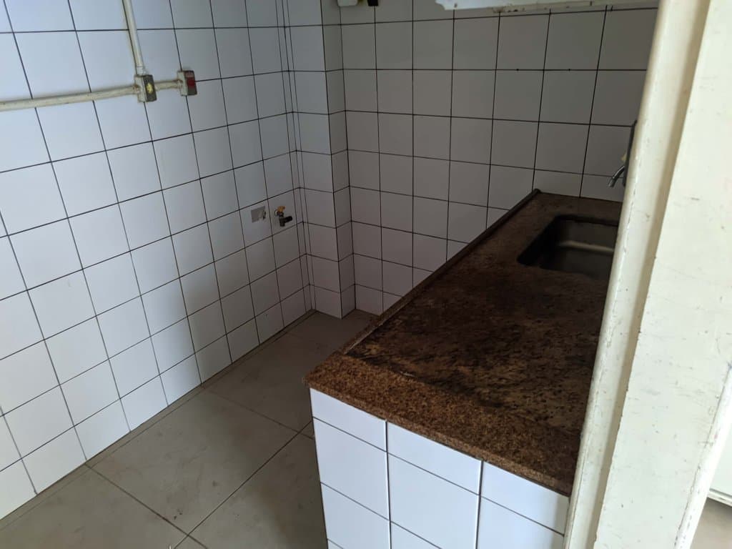 Foto 26 de 77: Comercial em leilão em Rio De Janeiro - RJ, bairro Copacabana — Imóvel Comercial 32 m² (privativa + comum) (Loja 105) - Copacabana - Rio de Janeiro - RJ