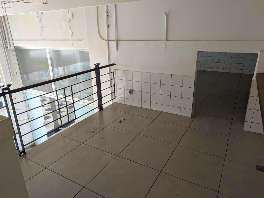 Foto 44 de 77: Comercial em leilão em Rio De Janeiro - RJ, bairro Copacabana — Imóvel Comercial 32 m² (privativa + comum) (Loja 105) - Copacabana - Rio de Janeiro - RJ