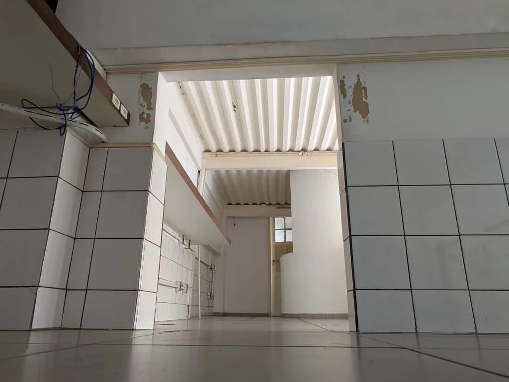 Foto 39 de 77: Comercial em leilão em Rio De Janeiro - RJ, bairro Copacabana — Imóvel Comercial 32 m² (privativa + comum) (Loja 105) - Copacabana - Rio de Janeiro - RJ