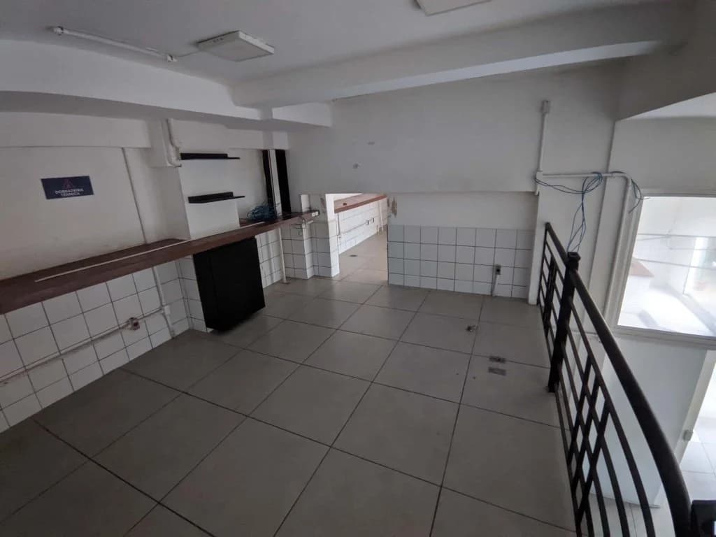 Foto 75 de 77: Comercial em leilão em Rio De Janeiro - RJ, bairro Copacabana — Imóvel Comercial 32 m² (privativa + comum) (Loja 105) - Copacabana - Rio de Janeiro - RJ