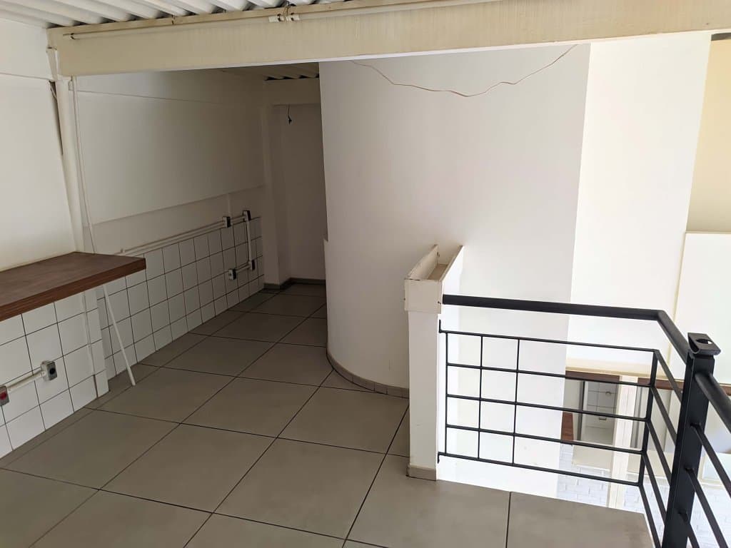 Foto 43 de 77: Comercial em leilão em Rio De Janeiro - RJ, bairro Copacabana — Imóvel Comercial 32 m² (privativa + comum) (Loja 105) - Copacabana - Rio de Janeiro - RJ