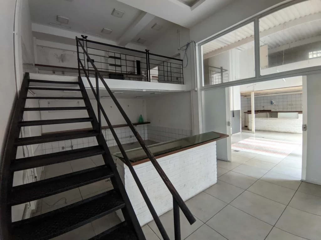 Foto 72 de 77: Comercial em leilão em Rio De Janeiro - RJ, bairro Copacabana — Imóvel Comercial 32 m² (privativa + comum) (Loja 105) - Copacabana - Rio de Janeiro - RJ