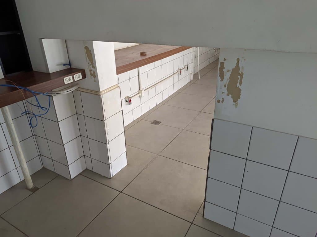 Foto 40 de 77: Comercial em leilão em Rio De Janeiro - RJ, bairro Copacabana — Imóvel Comercial 32 m² (privativa + comum) (Loja 105) - Copacabana - Rio de Janeiro - RJ