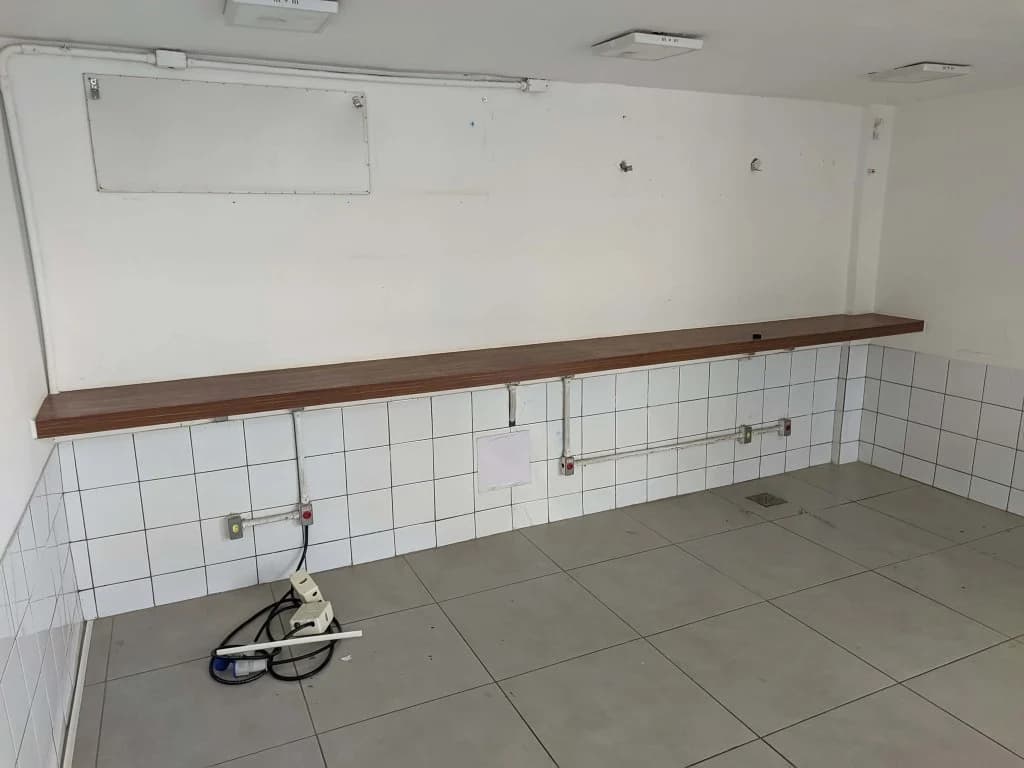 Foto 6 de 77: Comercial em leilão em Rio De Janeiro - RJ, bairro Copacabana — Imóvel Comercial 32 m² (privativa + comum) (Loja 105) - Copacabana - Rio de Janeiro - RJ