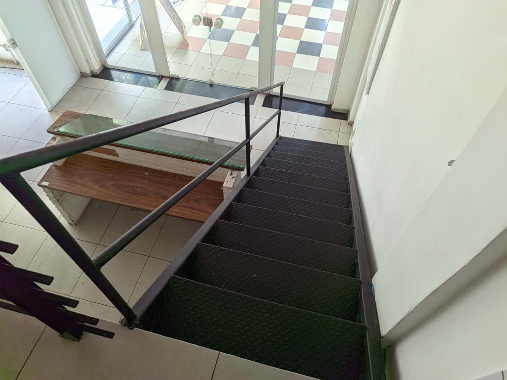 Foto 33 de 77: Comercial em leilão em Rio De Janeiro - RJ, bairro Copacabana — Imóvel Comercial 32 m² (privativa + comum) (Loja 105) - Copacabana - Rio de Janeiro - RJ