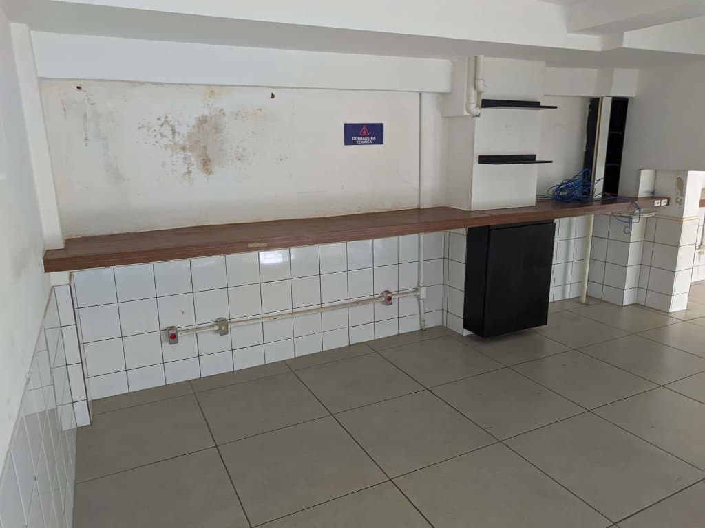 Foto 34 de 77: Comercial em leilão em Rio De Janeiro - RJ, bairro Copacabana — Imóvel Comercial 32 m² (privativa + comum) (Loja 105) - Copacabana - Rio de Janeiro - RJ
