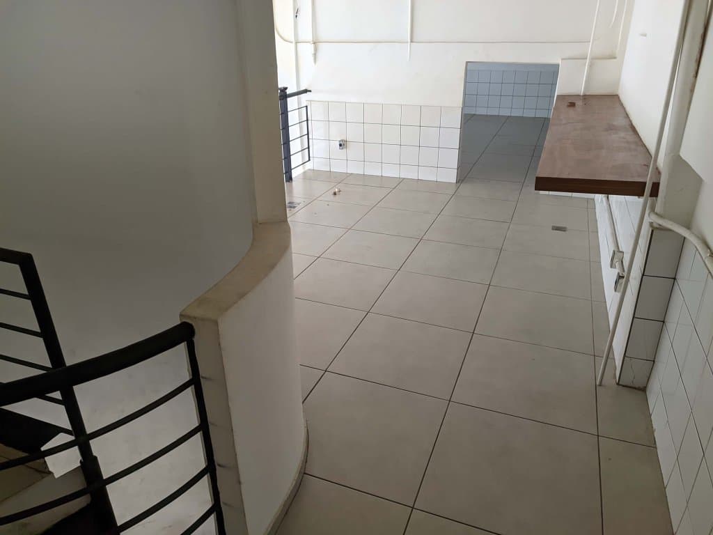 Foto 47 de 77: Comercial em leilão em Rio De Janeiro - RJ, bairro Copacabana — Imóvel Comercial 32 m² (privativa + comum) (Loja 105) - Copacabana - Rio de Janeiro - RJ