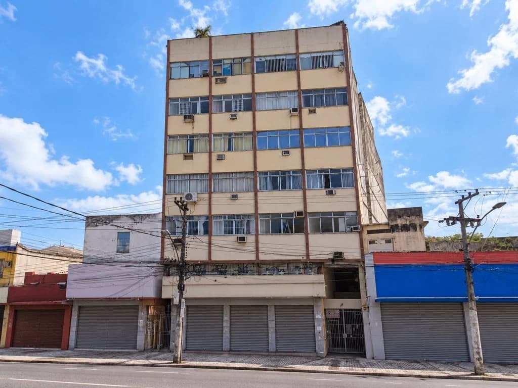 Foto 2 de 3: Comercial em leilão em Rio De Janeiro - RJ, bairro Santa Cruz — Loja Comercial 381 m² - Santa Cruz - Rio de Janeiro - RJ