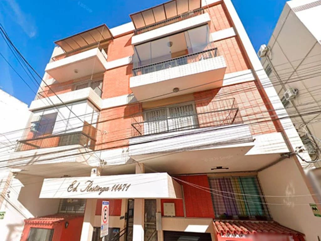 Foto 2 de 3: Apartamento em leilão em Santa Maria - RS, bairro Centro — Apartamento 76 m² (01 vaga) - Centro - Santa Maria - RS