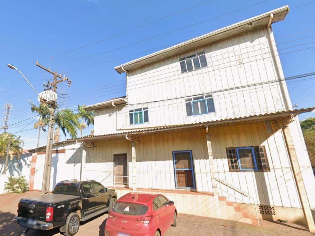 Foto 1 de 5: Comercial em leilão em Toledo - PR, bairro Vila Nova — Galpão Comercial 520 m² - Vila Nova - Toledo - PR