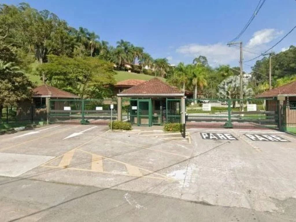 Foto 1 de 3: Terreno em leilão em Cajamar - SP, bairro Jordanésia — Terreno 1.014 m² (Condomínio Serra dos Cristais) - Jordanésia - Cajamar - SP